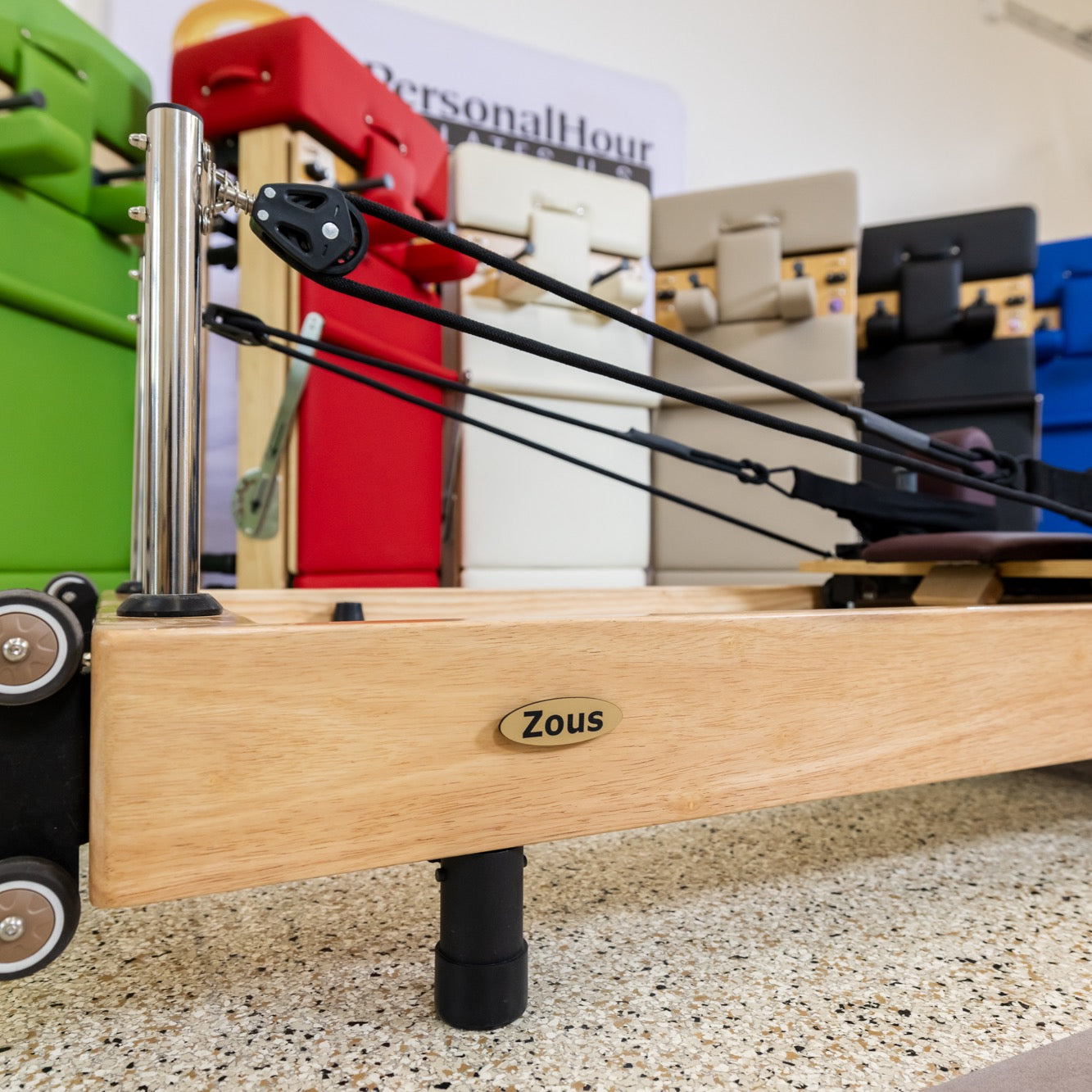 Zous Pro - Foldable Pilates Reformer - RE017 RE020