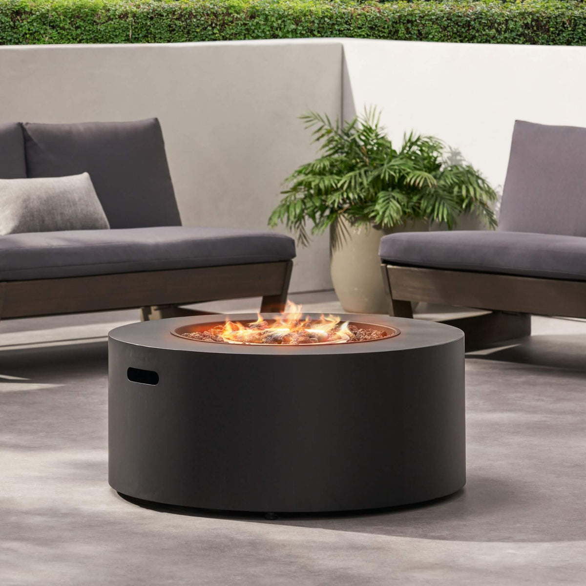 Alora Modern 32-Inch 40K BTU Round Iron Propane Fire Pit (SAK29102) - The Vitality Estate
