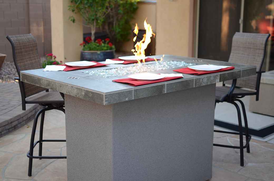 Entertainer Outdoor Fire Pit Table – 6 Ft with Fire Glass (LP/NG Compatible) - The Vitality Estate