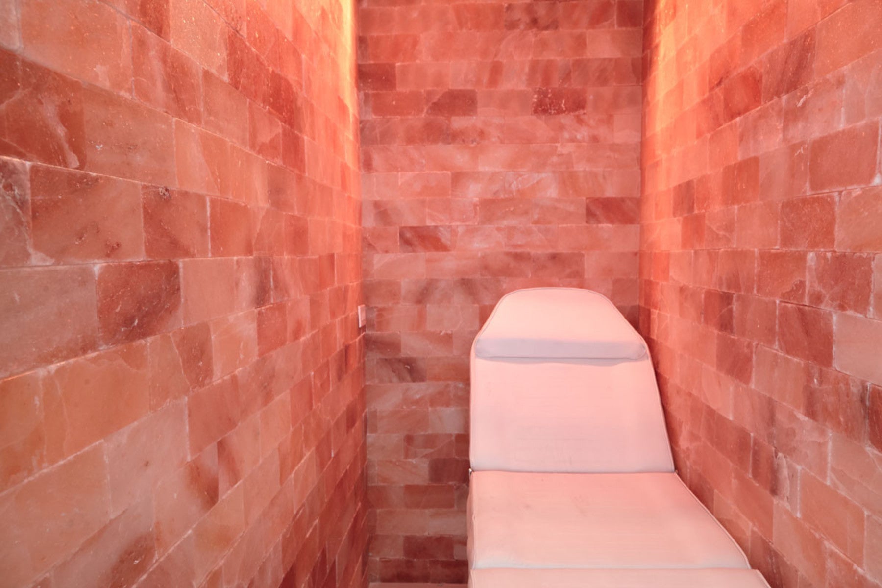 Himalayan Salt Sauna 8' x 4' Surface Area - 35 Sq feet - The Vitality Estate