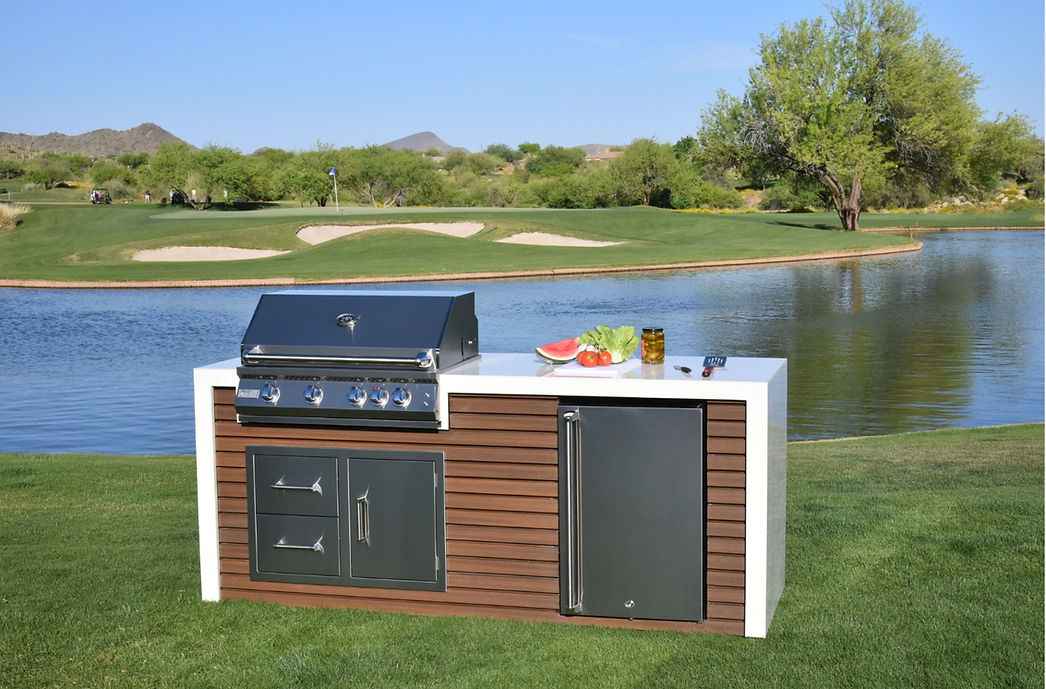 KoKoMo Outdoor Kitchen Island with Waterfall Edge – 32” Built-In Grill - The Vitality Estate