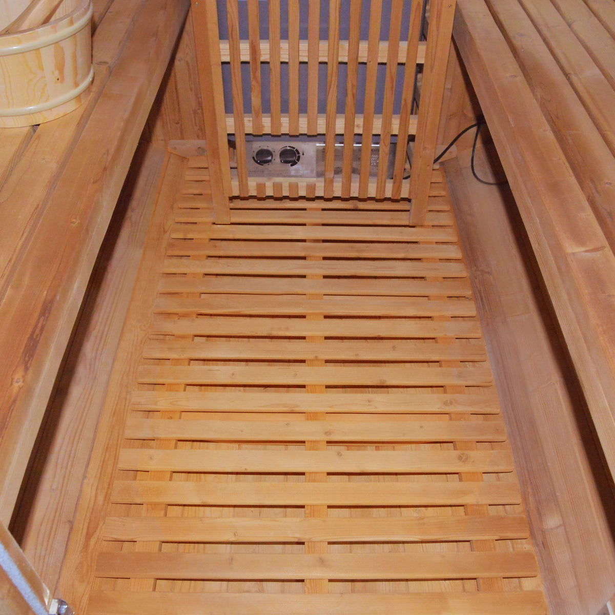 Traditional Cylindrical Stove Double Sauna Room - The Vitality Estate