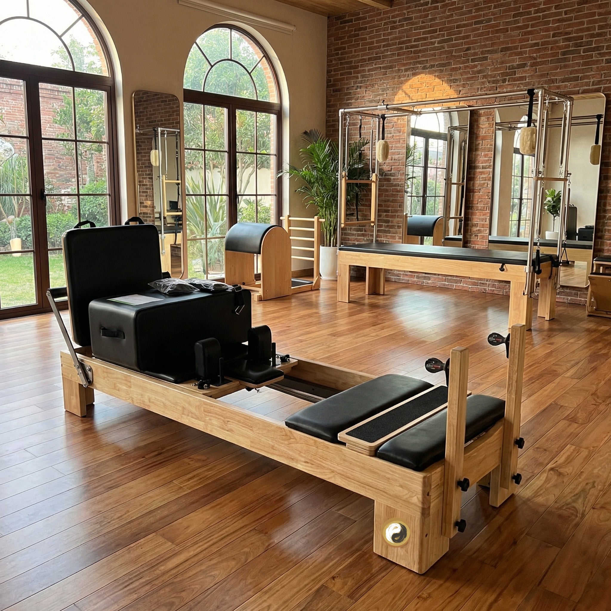 Nano Pro Max  Studio Pilates Reformer - RE01