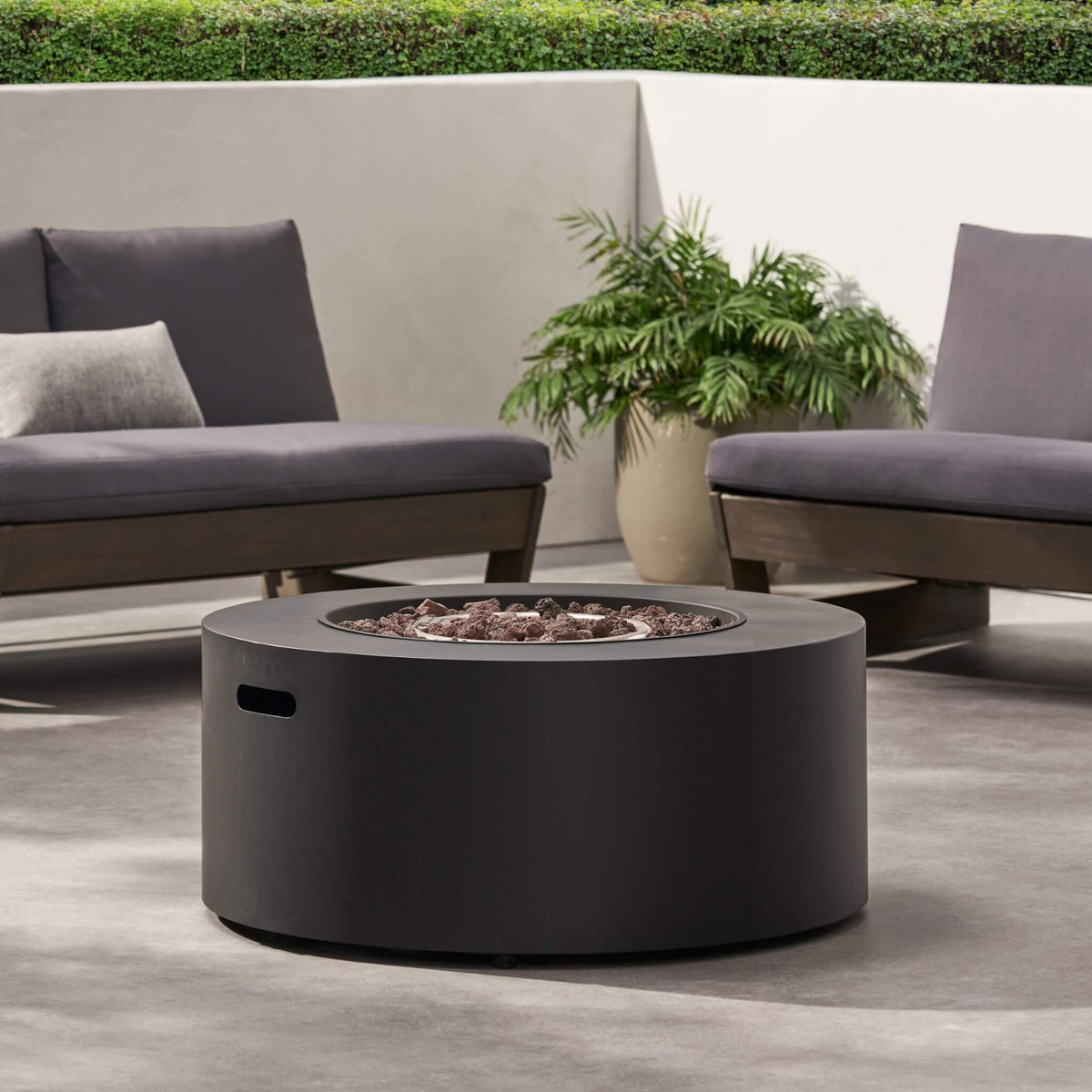 Alora Modern 32-Inch 40K BTU Round Iron Propane Fire Pit (SAK29102) - The Vitality Estate