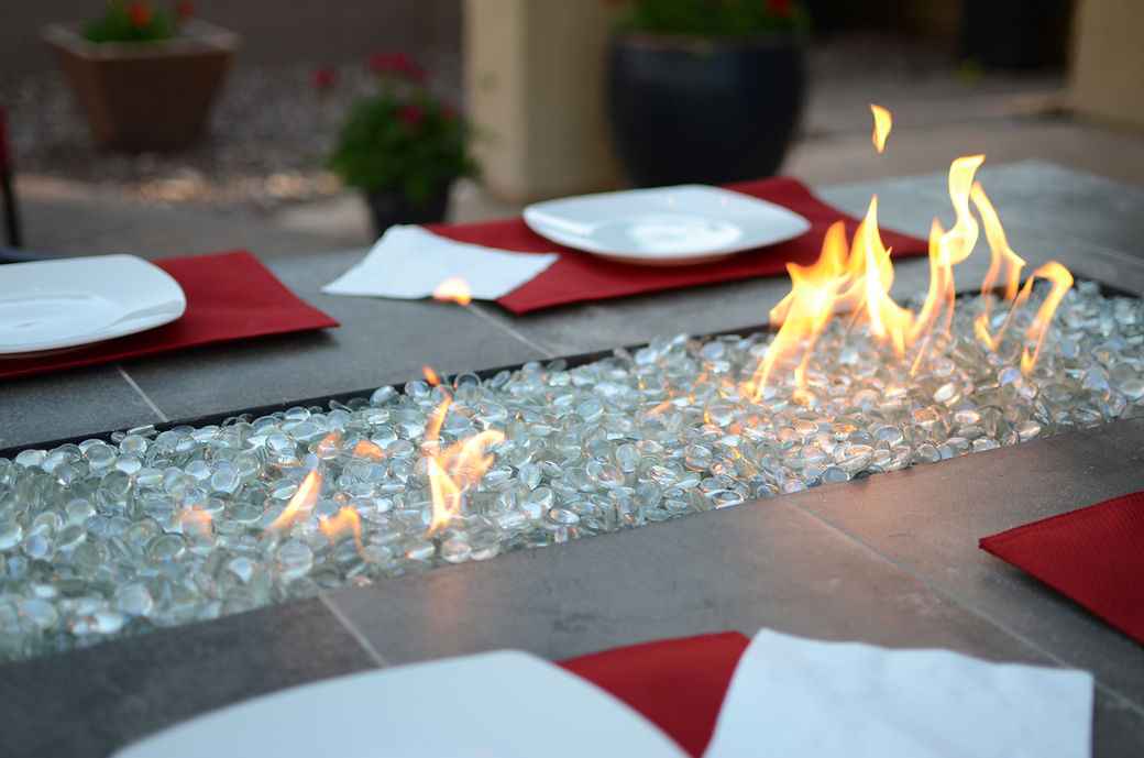 Entertainer Outdoor Fire Pit Table – 6 Ft with Fire Glass (LP/NG Compatible) - The Vitality Estate