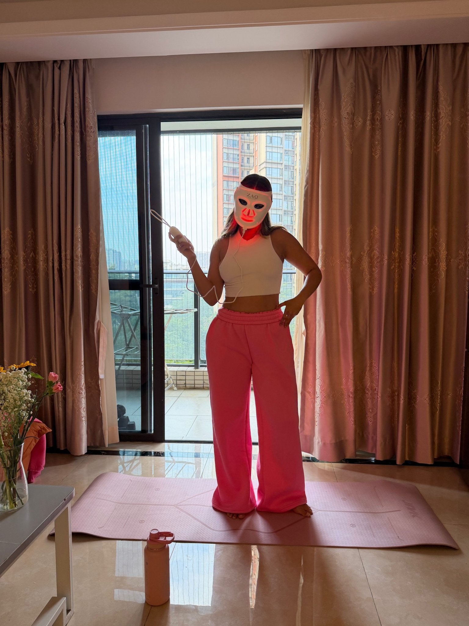 ZAQ Noor 2.0 Pro: 1072nm Deep Infrared, Red & Blue (2026) - The Vitality Estate